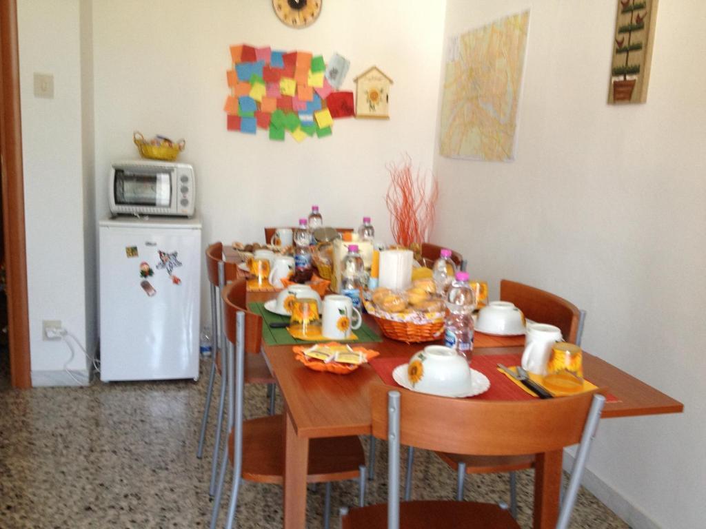 The Sunflower Bed & Breakfast Pisa